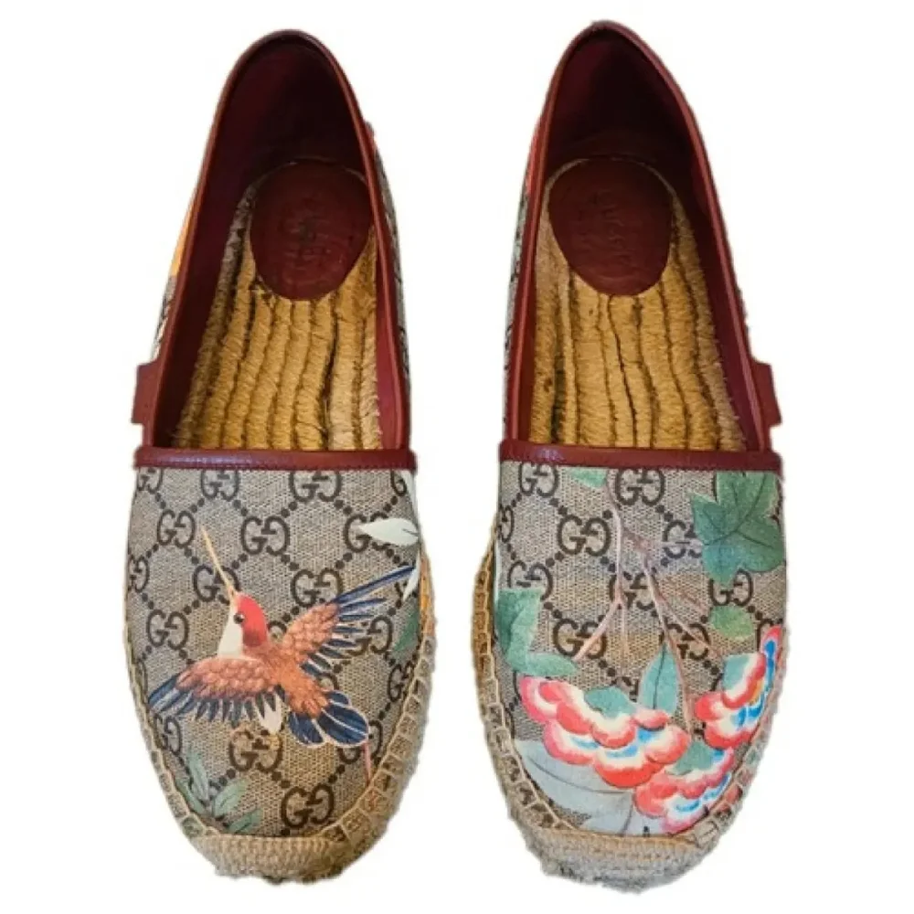 Gucci Kids Shoes with Red and Green Accents